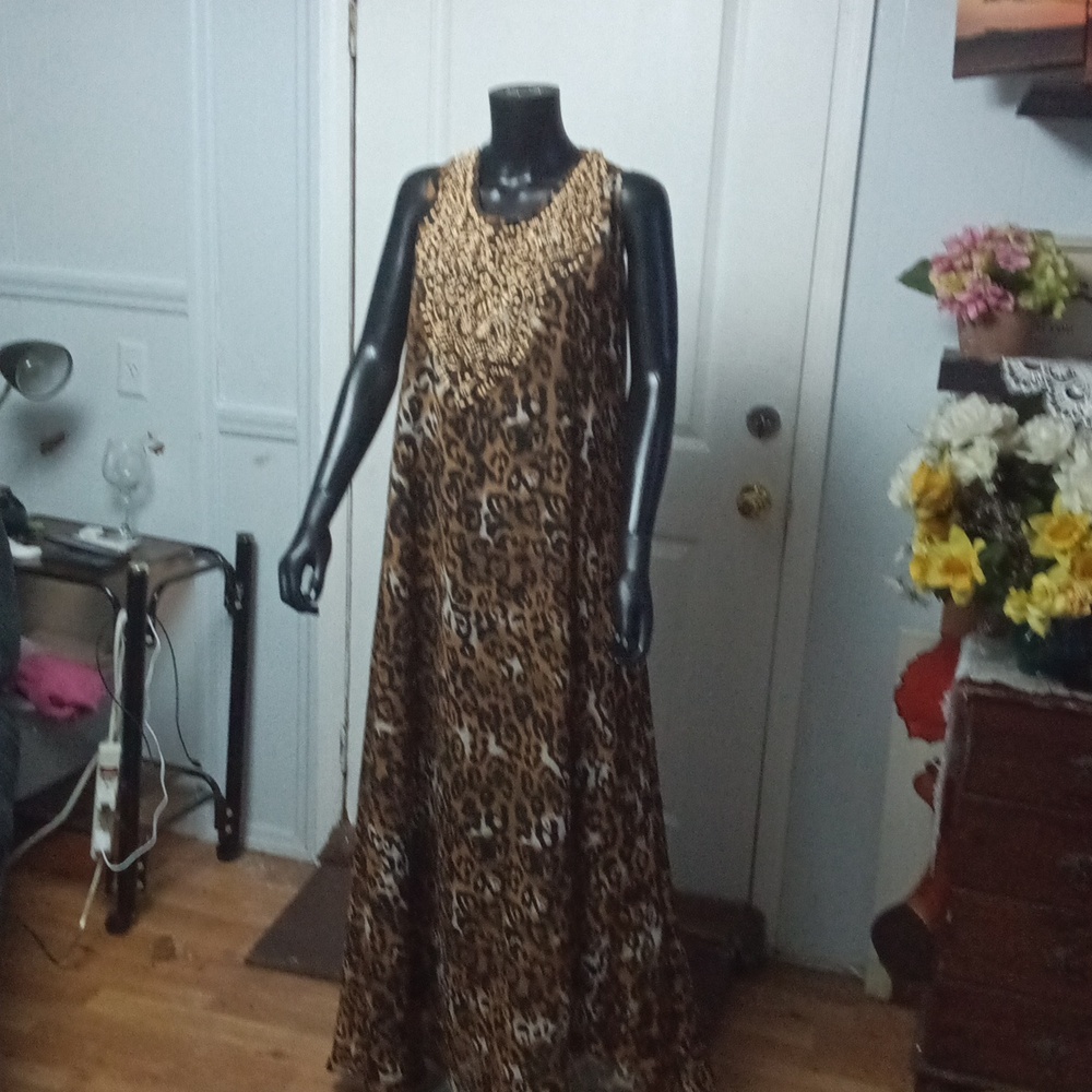Leopard Print Maxi Dress